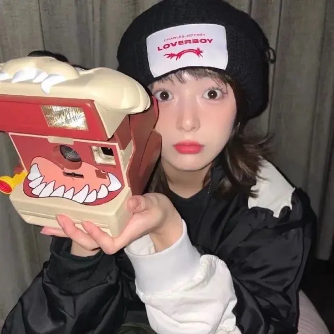 魔术师和消失的女孩